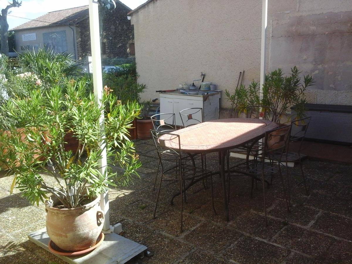 Maison De Vacance Pomerols Exterior photo